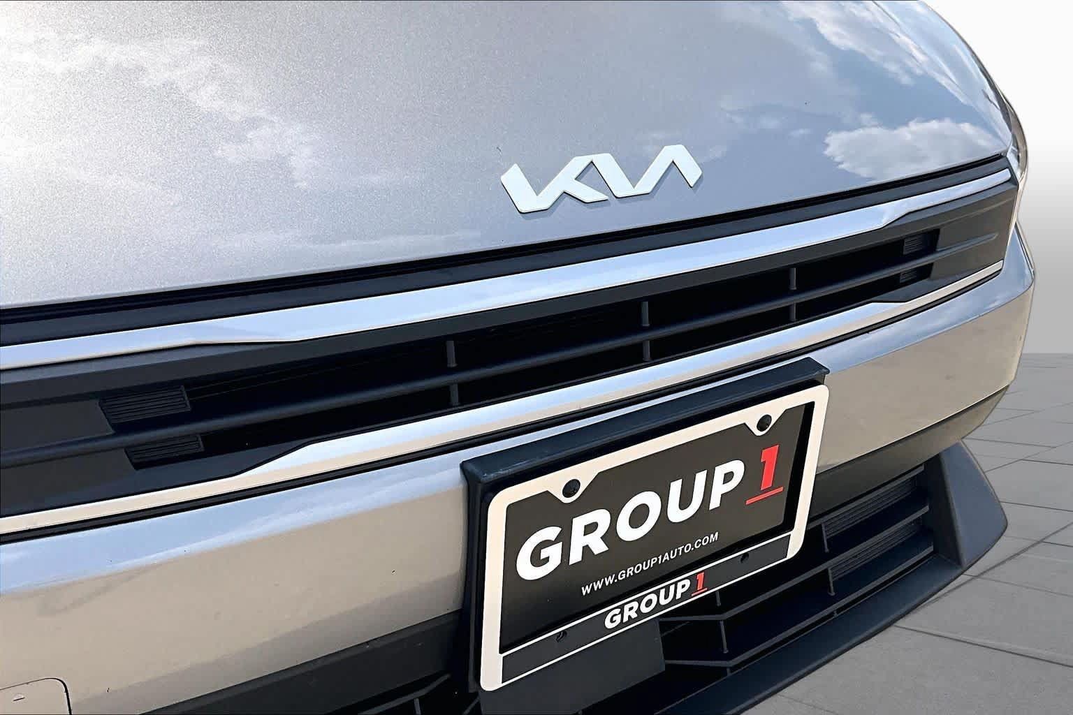 Used 2025 Kia K4 FWD image 30