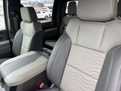 New 2026 Chevrolet Silverado 2500 ZR2 image 13