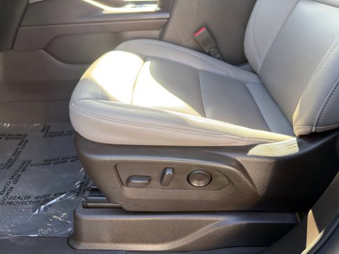 Used 2024 Chevrolet Tahoe LT image 27