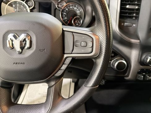 Used 2024 RAM 2500 Tradesman w/ Chrome Appearance Group image 15