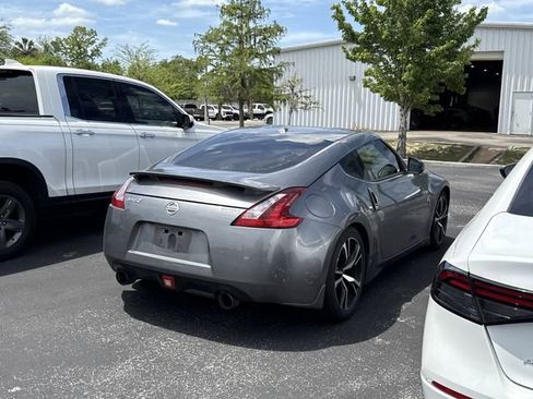 Used 2019 Nissan 370Z Touring Sport image 7