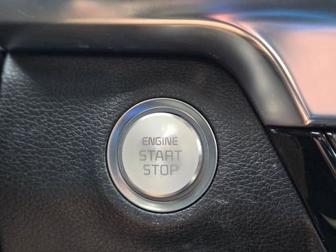 Used 2022 Kia Telluride S FWD image 29
