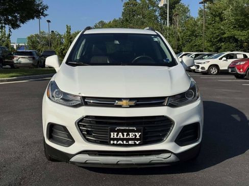 Used 2020 Chevrolet Trax LT w/ LT Convenience Package FWD image 25