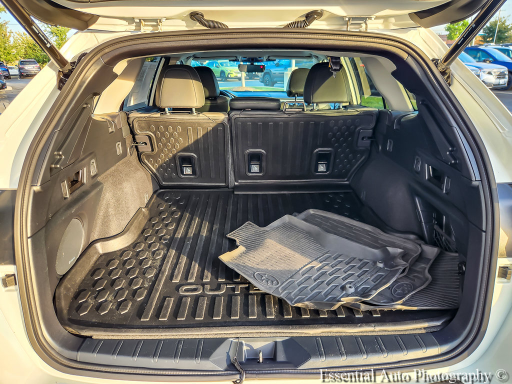 Certified 2025 Subaru Outback Onyx Edition AWD/4WD image 18