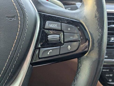Used 2019 BMW 540i image 5