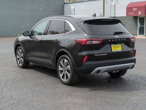 Used 2023 Ford Escape Platinum AWD/4WD image 6