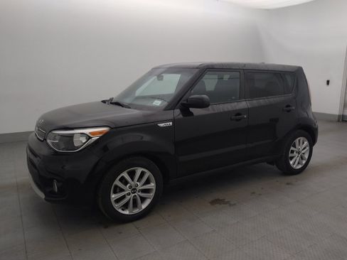 Used 2019 Kia Soul + FWD image 2