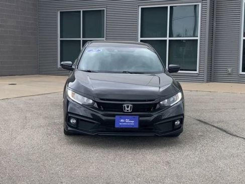 Used 2020 Honda Civic Sport image 4
