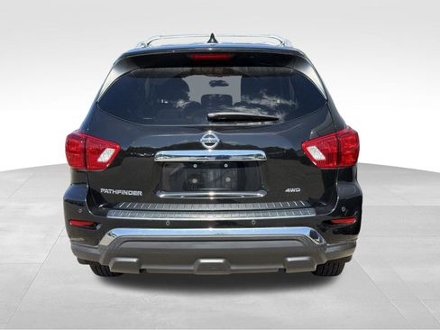 Used 2020 Nissan Pathfinder S AWD/4WD image 4