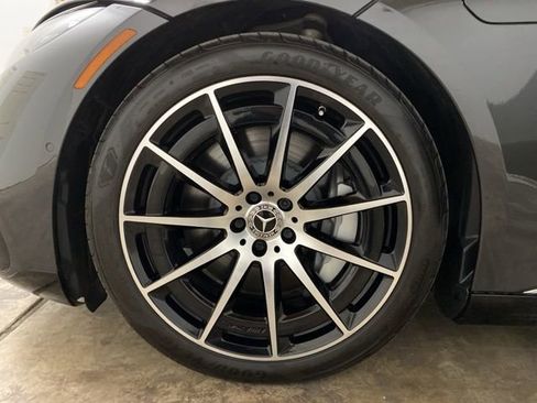 Used 2023 Mercedes-Benz EQS 580 4MATIC Sedan image 28