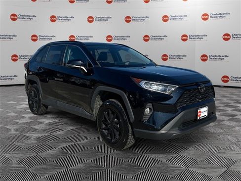 Used 2019 Toyota RAV4 XLE image 7