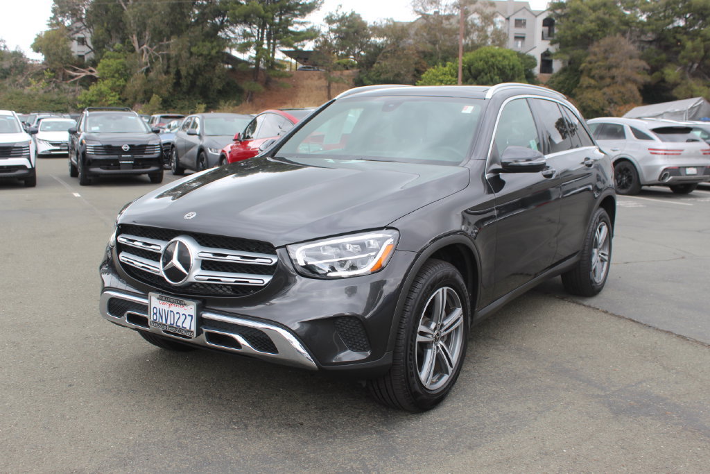 Used 2020 Mercedes-Benz GLC 300 image 3