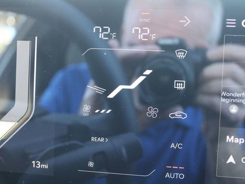 New 2027 Kia Telluride SX X-Line w/ Towing Package image 47