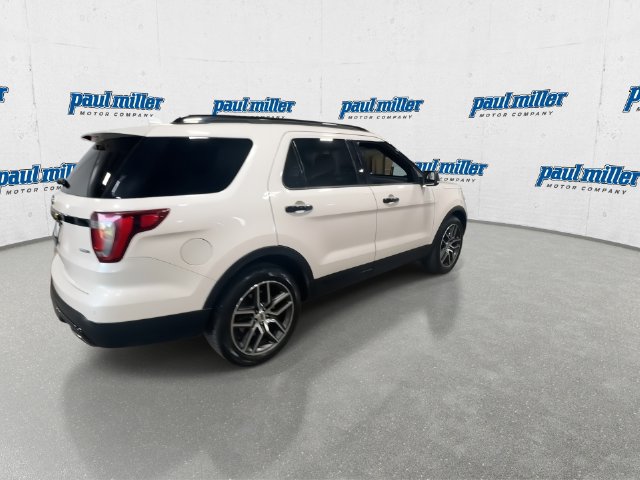 Used 2016 Ford Explorer Sport AWD/4WD image 12