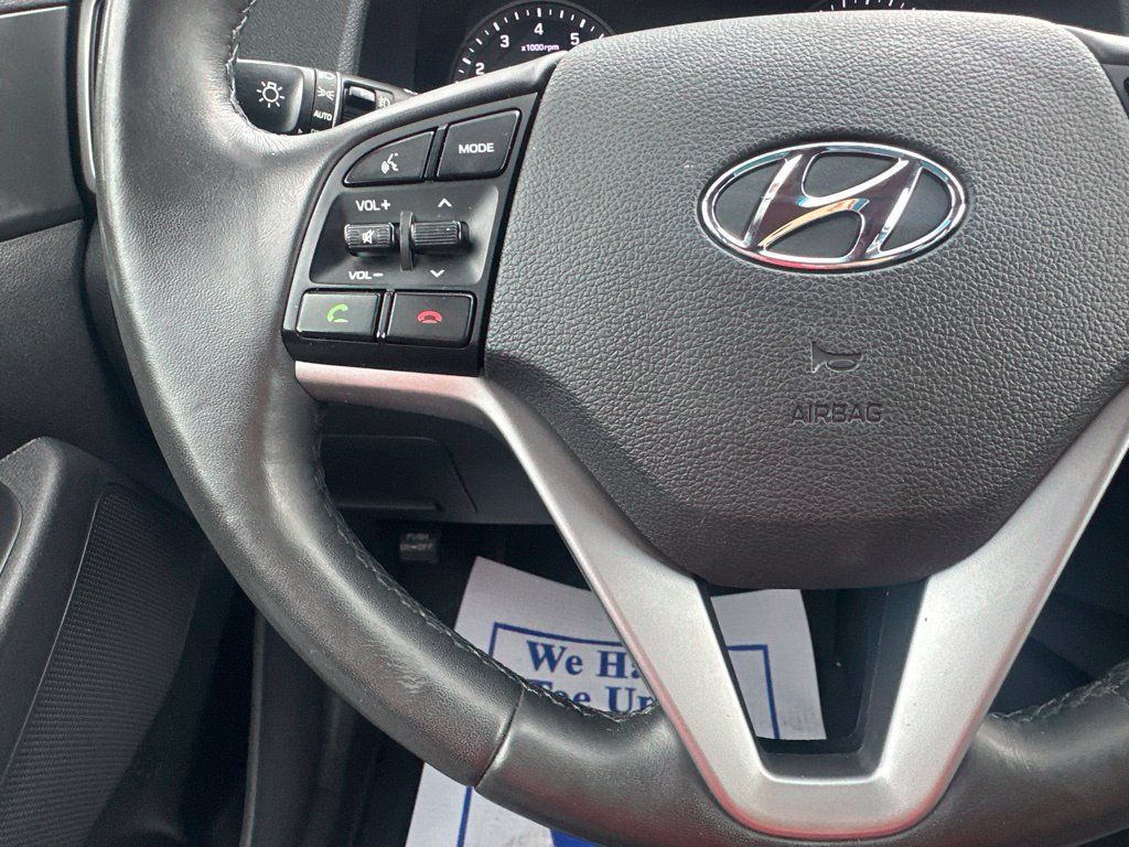 Used 2018 Hyundai Tucson Limited w/ Cargo Package FWD image 17