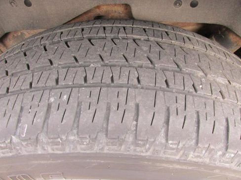 Used 2018 GMC Yukon Denali image 8