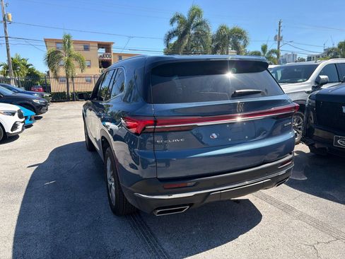 Used 2025 Buick Enclave Preferred w/ Power Package FWD image 15