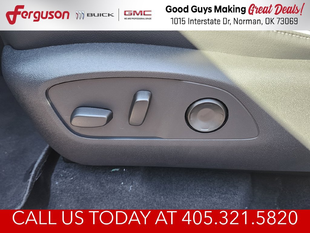 New 2027 Buick Enclave Preferred w/ Power Package FWD image 17