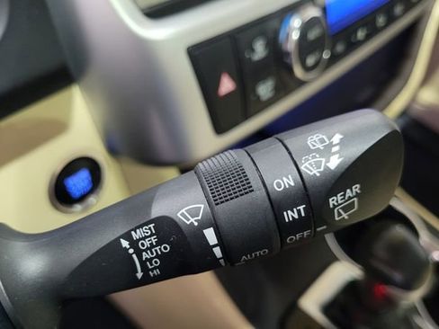 Used 2018 Toyota Highlander Limited Platinum image 40