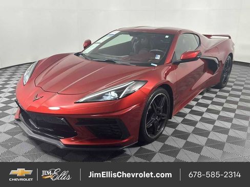 Used 2021 Chevrolet Corvette Stingray Premium Cpe w/ Z51 Performance Package image 3