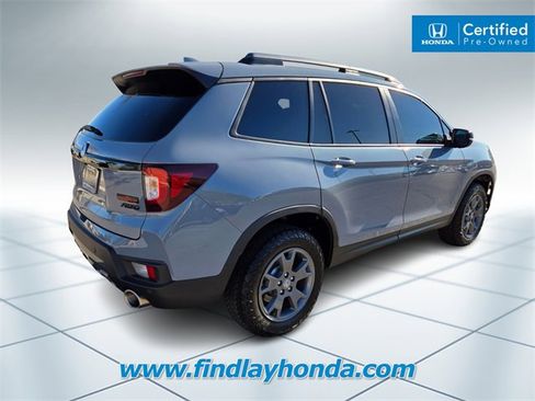 Certified 2025 Honda Passport TrailSport image 4