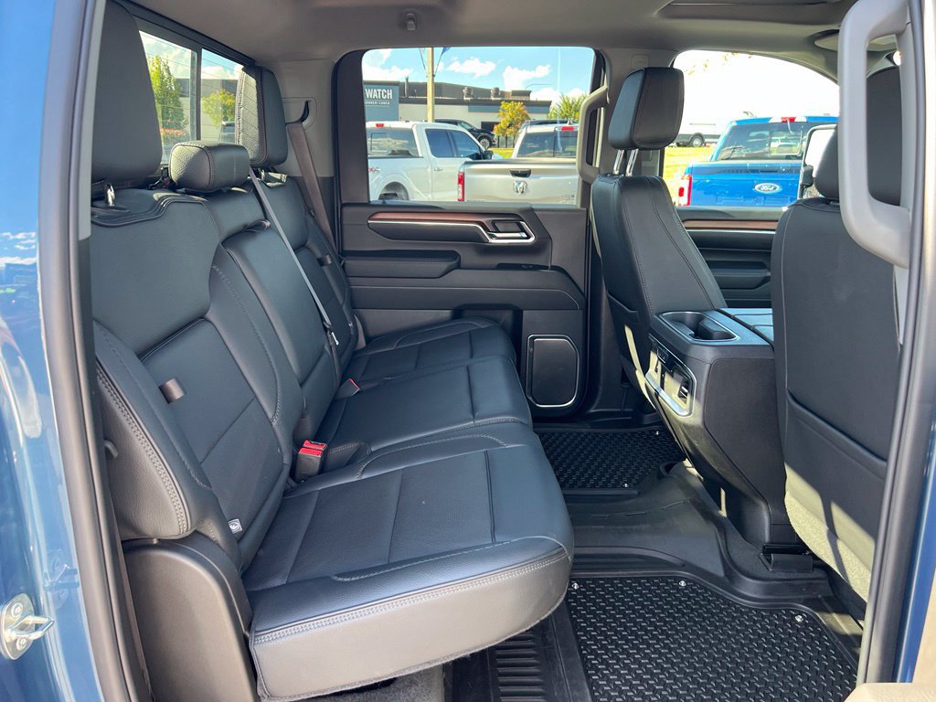 Certified 2024 GMC Sierra 3500 Denali w/ Denali Reserve Package AWD/4WD image 26