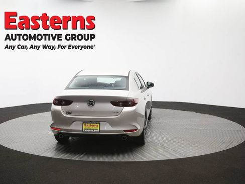Used 2024 MAZDA MAZDA3 s FWD image 38