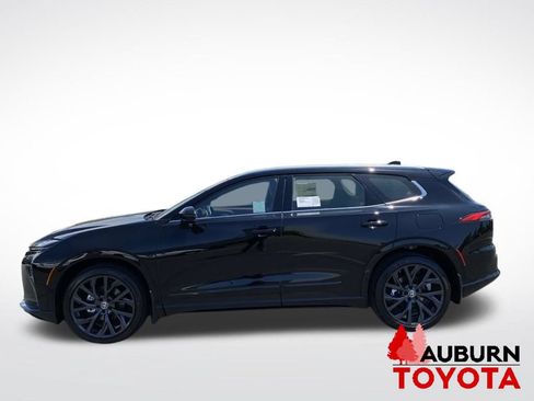 New 2026 Toyota Crown Signia AWD/4WD image 4