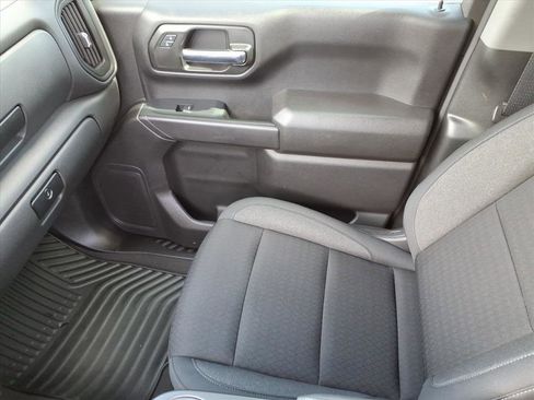 Used 2024 Chevrolet Silverado 1500 Custom Trail Boss image 30