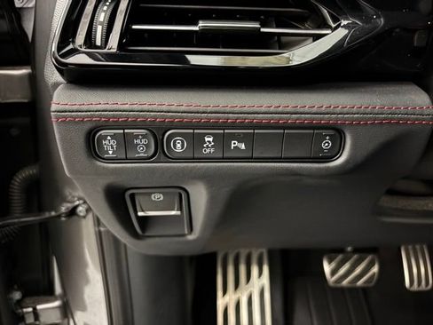 Certified 2025 Acura MDX Type S AWD/4WD image 32