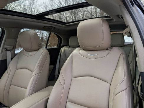 Used 2020 Cadillac XT4 Premium Luxury w/ Driver Awareness Package FWD image 16