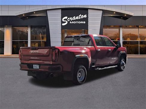 Used 2022 GMC Sierra 3500 Denali image 5