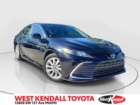 Used 2024 Toyota Camry LE FWD image 1