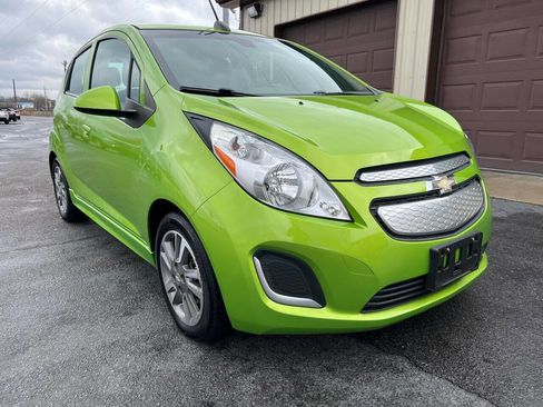 Used 2015 Chevrolet Spark LT image 9