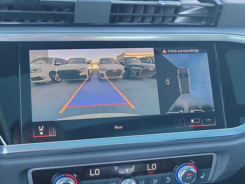 Certified 2023 Audi Q3 2.0T Premium Plus w/ Premium Plus Package image 24