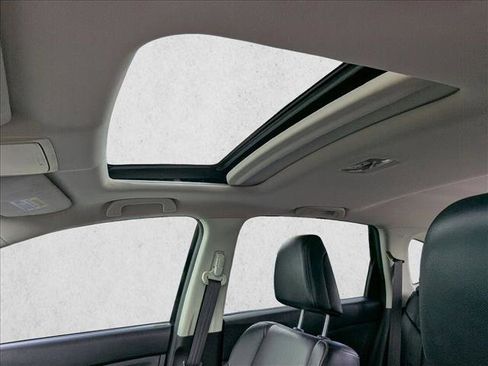 Used 2015 Honda CR-V Touring image 16