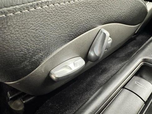 Used 2005 Porsche Boxster RWD image 29