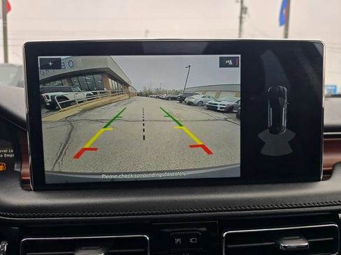 Used 2023 Lincoln Nautilus Reserve image 24