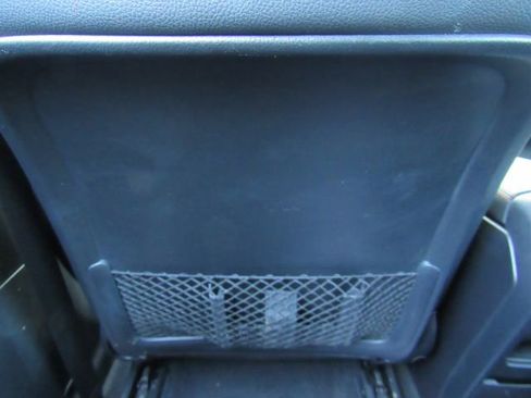 Used 2023 Mercedes-Benz EQB 300 4MATIC image 31