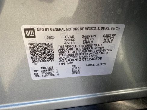 Used 2026 Chevrolet Equinox LT AWD/4WD image 25