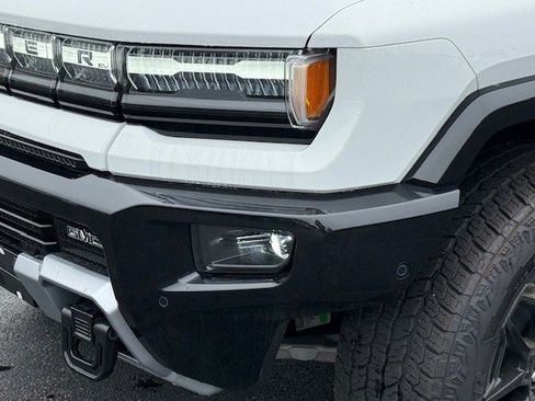 New 2026 GMC Hummer EV SUV image 11