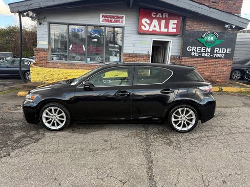 Used 2013 Lexus CT 200h image 2