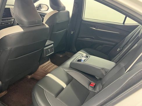 Used 2026 Toyota Camry SE FWD image 11