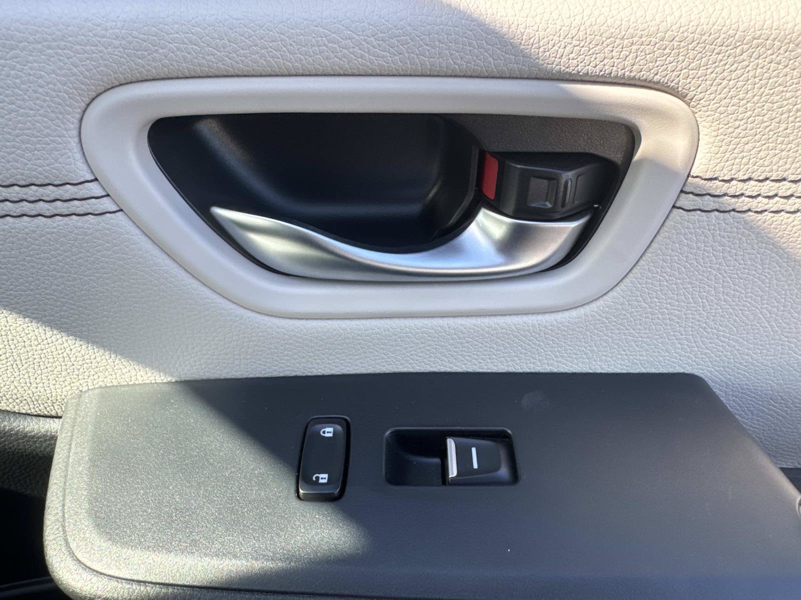 Used 2026 Honda Pilot Touring image 15