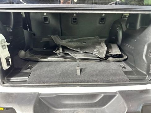 Used 2023 Jeep Wrangler Unlimited image 26