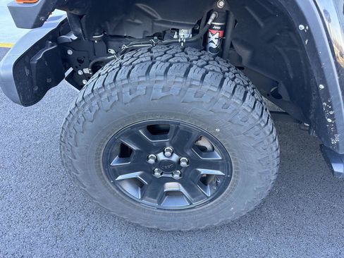 Used 2022 Jeep Gladiator Mojave w/ Trailer Tow Package image 23