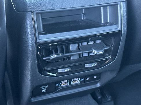 Used 2024 Jeep Grand Cherokee Limited 4xe image 14