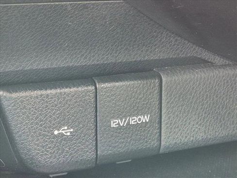 Used 2024 Toyota Camry SE FWD image 14