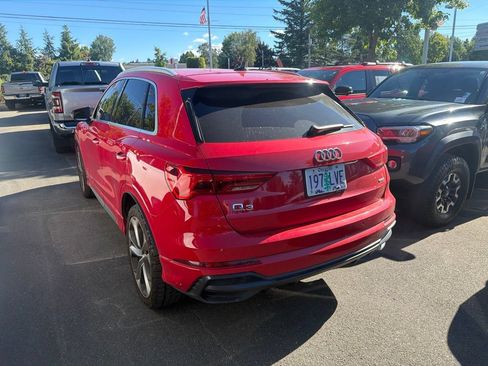 Used 2020 Audi Q3 2.0T Premium Plus w/ Premium Plus Package AWD/4WD image 4
