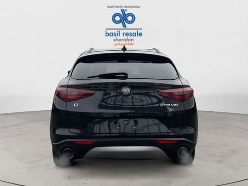 Used 2018 Alfa Romeo Stelvio Sport w/ Quick Order Package 22J Sport image 6